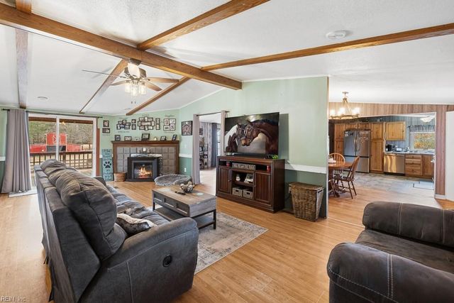 32282 Lightwood DR, Ivor, VA 23866