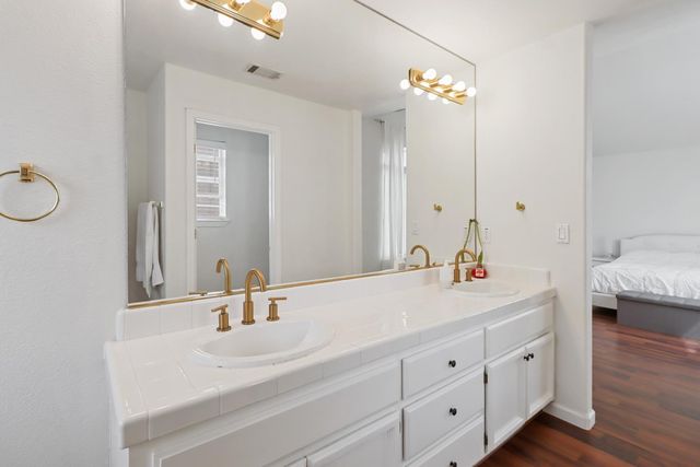 6008 Amir Ln, Carmichael, CA 95608