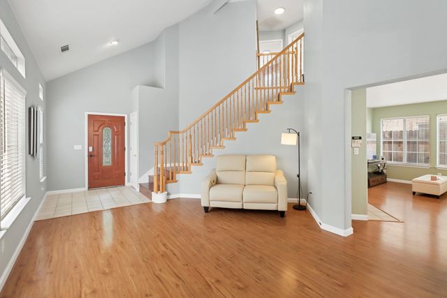 6008 Amir Ln, Carmichael, CA 95608