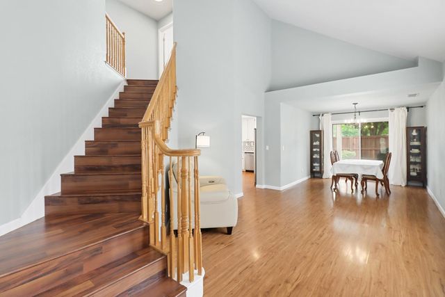 6008 Amir Ln, Carmichael, CA 95608