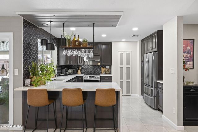 420 E CASCADA Road, Litchfield Park, AZ 85340