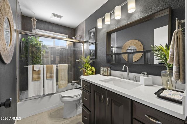 420 E CASCADA Road, Litchfield Park, AZ 85340