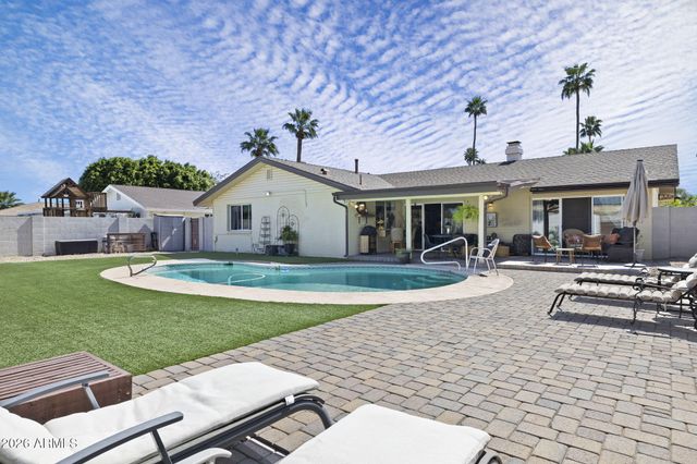 420 E CASCADA Road, Litchfield Park, AZ 85340