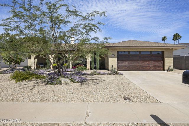420 E CASCADA Road, Litchfield Park, AZ 85340
