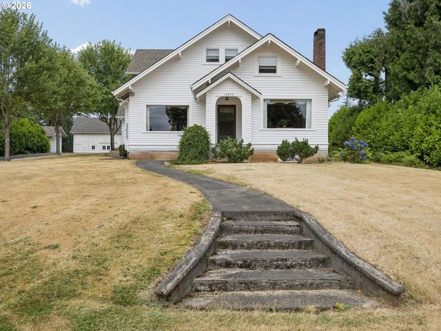 16455 Se BLUFF Rd, Sandy, OR 97055