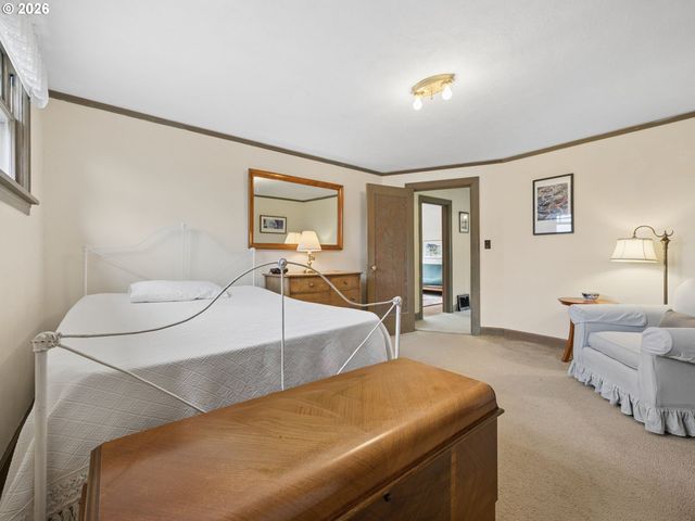 16455 Se BLUFF Rd, Sandy, OR 97055