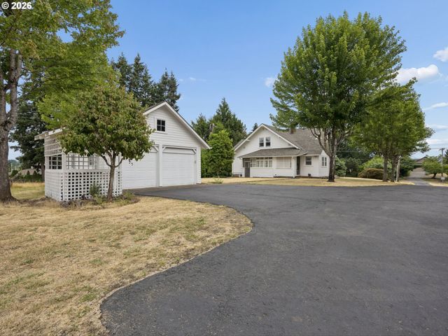 16455 Se BLUFF Rd, Sandy, OR 97055