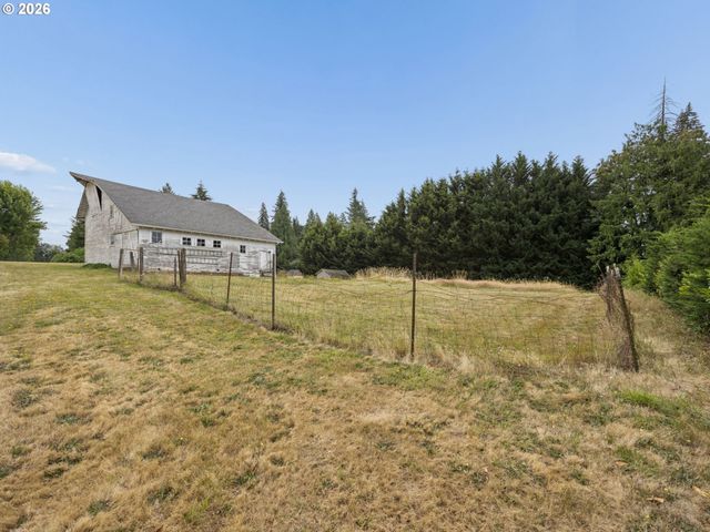 16455 Se BLUFF Rd, Sandy, OR 97055