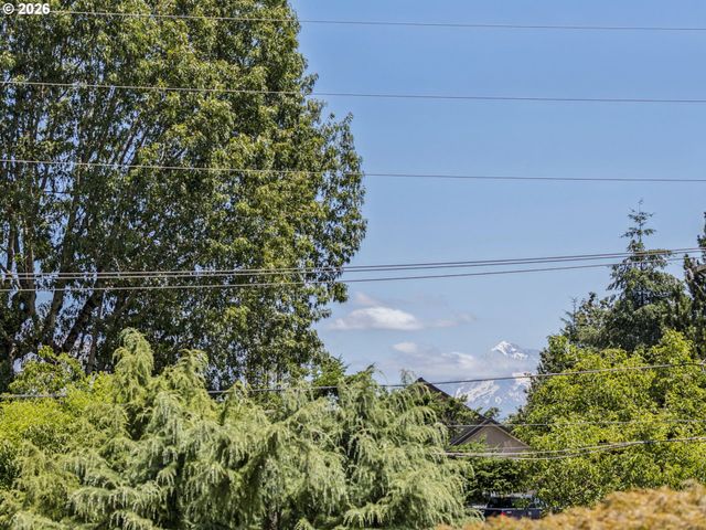 16455 Se BLUFF Rd, Sandy, OR 97055