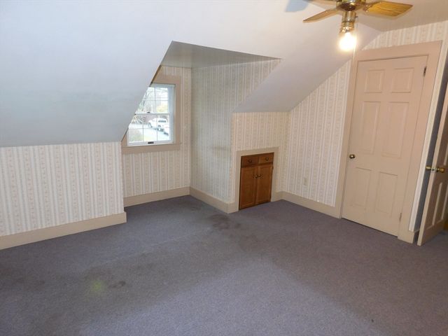 560 North St, Somerset, MA 02726