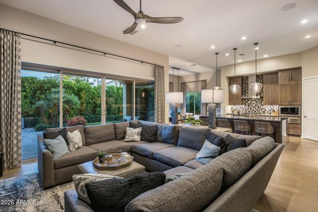 5535 E Beryl Avenue, Paradise Valley, AZ 85253