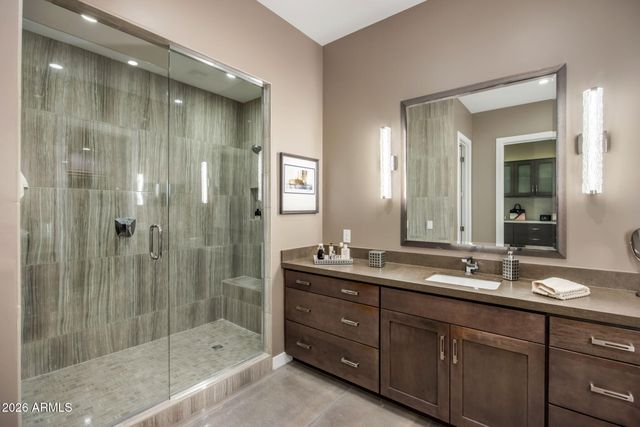 5535 E Beryl Avenue, Paradise Valley, AZ 85253