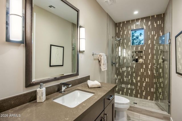 5535 E Beryl Avenue, Paradise Valley, AZ 85253