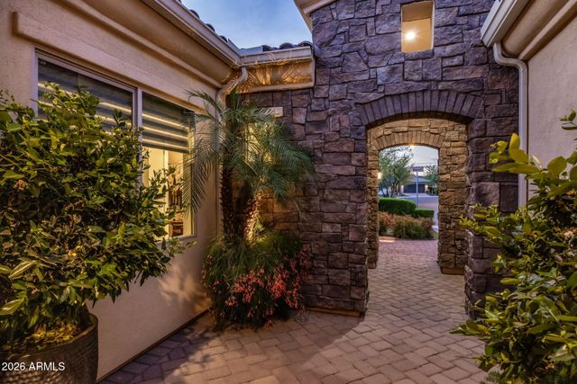 5535 E Beryl Avenue, Paradise Valley, AZ 85253