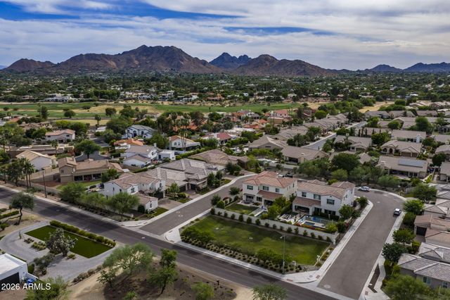 5535 E Beryl Avenue, Paradise Valley, AZ 85253