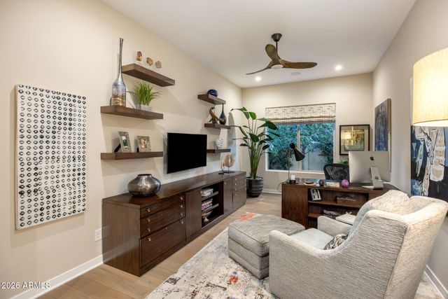 5535 E Beryl Avenue, Paradise Valley, AZ 85253