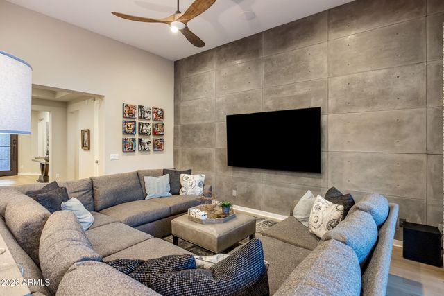 5535 E Beryl Avenue, Paradise Valley, AZ 85253