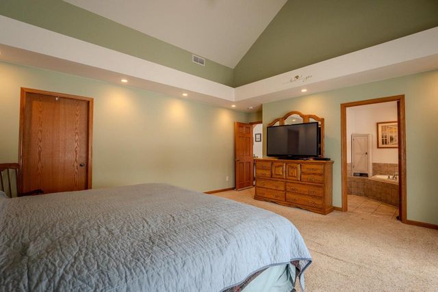 2357 BURTON AVENUE, Kronenwetter, WI 54455