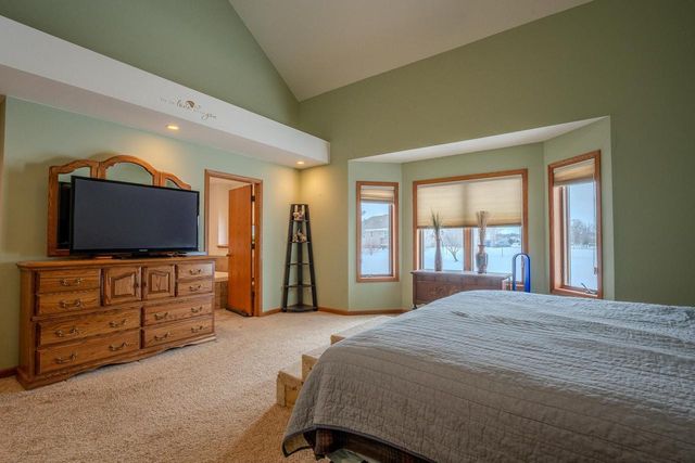 2357 BURTON AVENUE, Kronenwetter, WI 54455