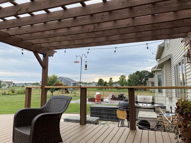 2357 BURTON AVENUE, Kronenwetter, WI 54455