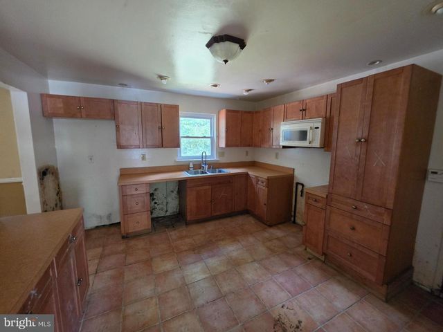 12100 CHESTERTON DR, Upper Marlboro, MD 20774