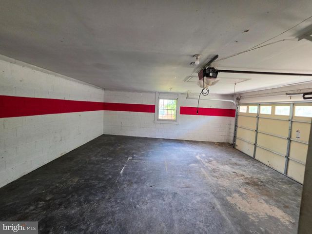 12100 CHESTERTON DR, Upper Marlboro, MD 20774
