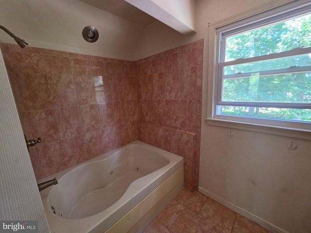 12100 CHESTERTON DR, Upper Marlboro, MD 20774
