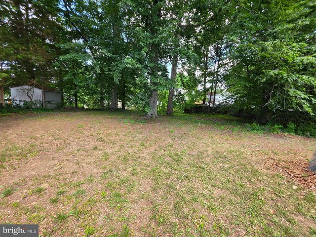 12100 CHESTERTON DR, Upper Marlboro, MD 20774