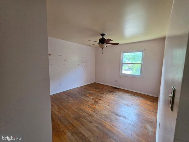 12100 CHESTERTON DR, Upper Marlboro, MD 20774