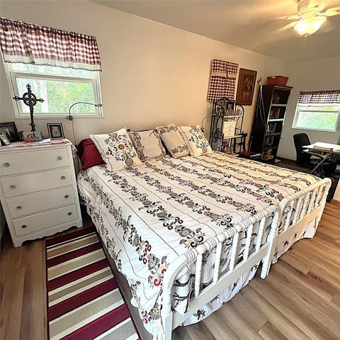 5002 Fm 811, Centerville, TX 75833