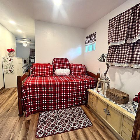 5002 Fm 811, Centerville, TX 75833