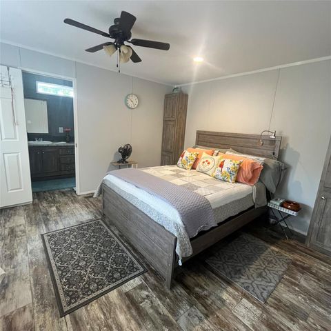 5002 Fm 811, Centerville, TX 75833