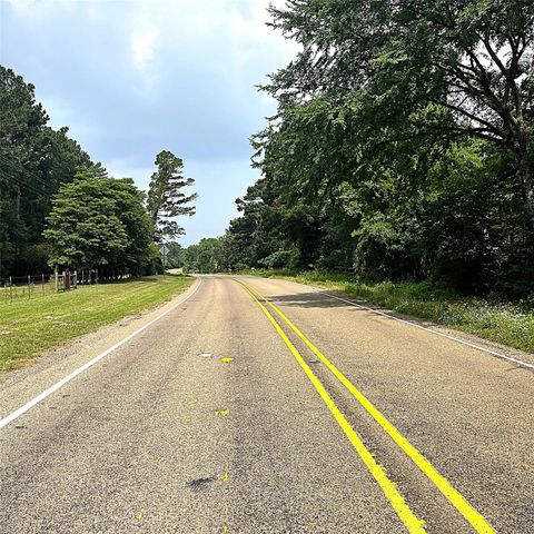 5002 Fm 811, Centerville, TX 75833