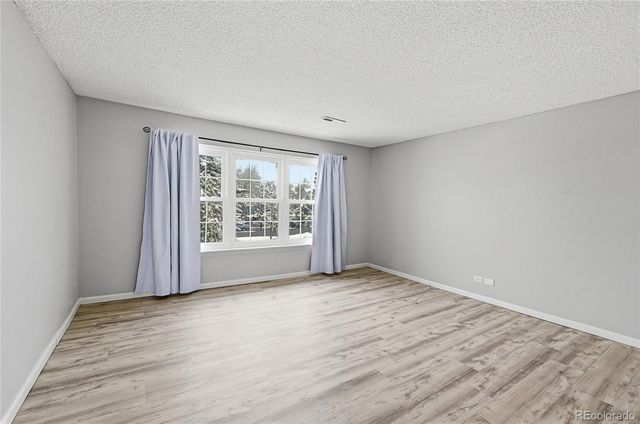 3490 S Akron Street 6, Denver, CO 80231
