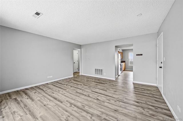 3490 S Akron Street 6, Denver, CO 80231