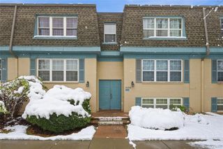 3490 S Akron Street 6, Denver, CO 80231