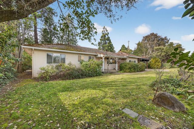 2100 Sisley Rd, Penryn, CA 95663