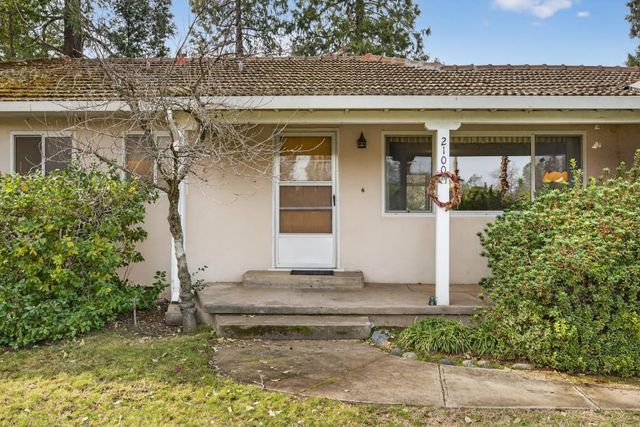 2100 Sisley Rd, Penryn, CA 95663