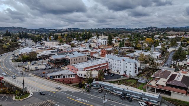 57 Anita St, Jackson, CA 95642