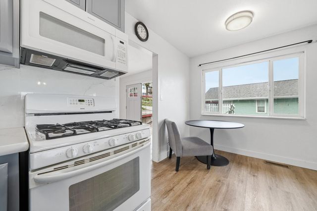 57 Anita St, Jackson, CA 95642