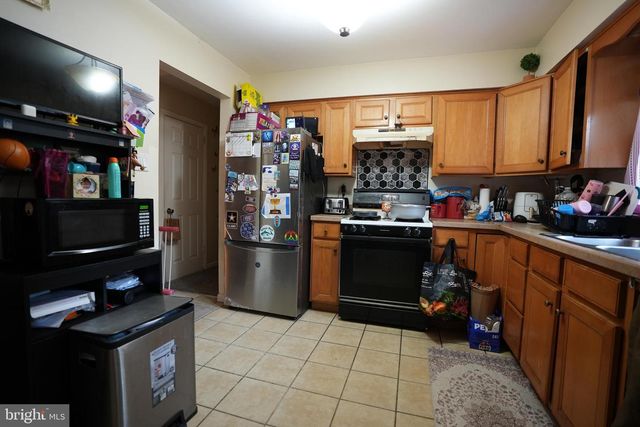 891 N MILL RD, Vineland, NJ 08360
