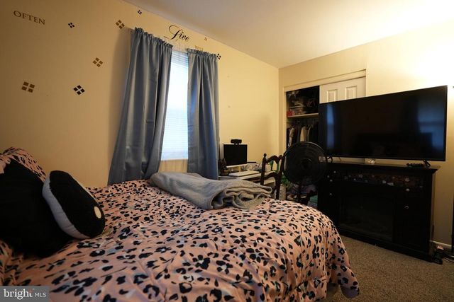 891 N MILL RD, Vineland, NJ 08360