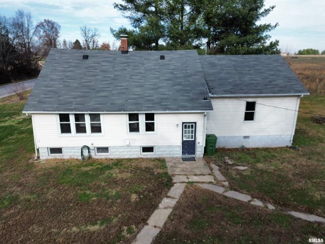 23392 N IL Hwy 37 Highway, Dix, IL 62830