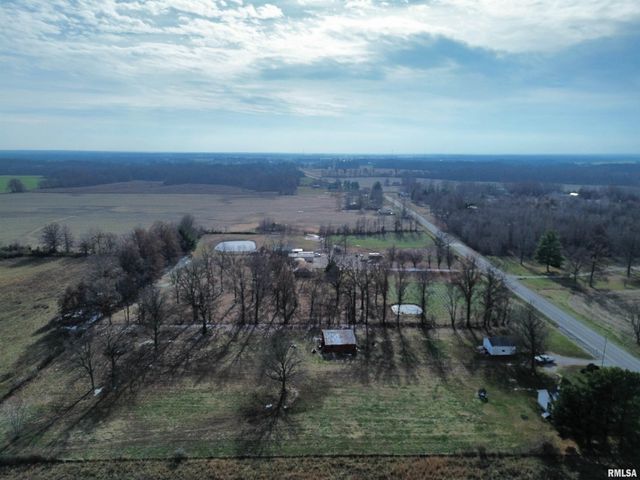 23392 N IL Hwy 37 Highway, Dix, IL 62830