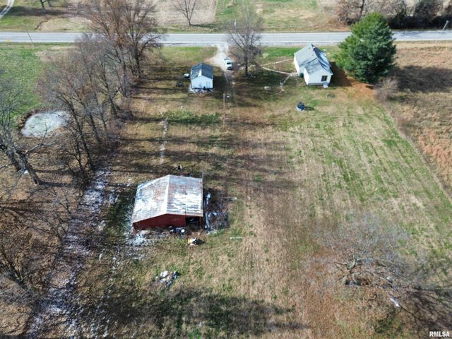 23392 N IL Hwy 37 Highway, Dix, IL 62830