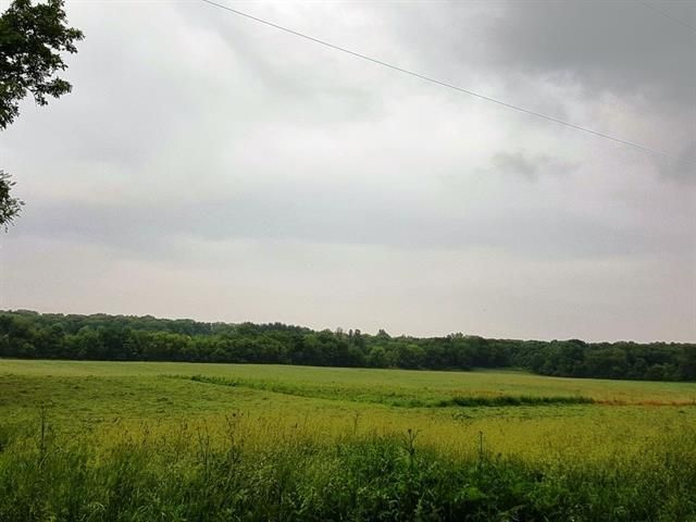 88XX YALE BRIDGE Road, Rockton, IL 61072