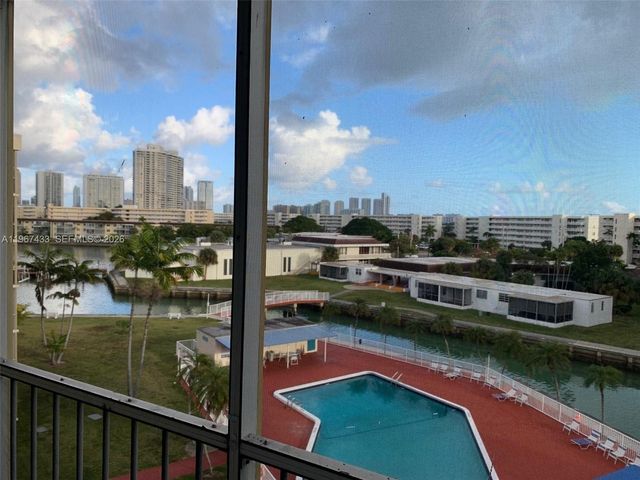 2859 Leonard Dr G510, Aventura, FL 33160