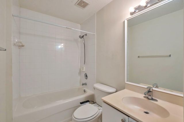 3504 Briar Bay Boulevard 205, West Palm Beach, FL 33411