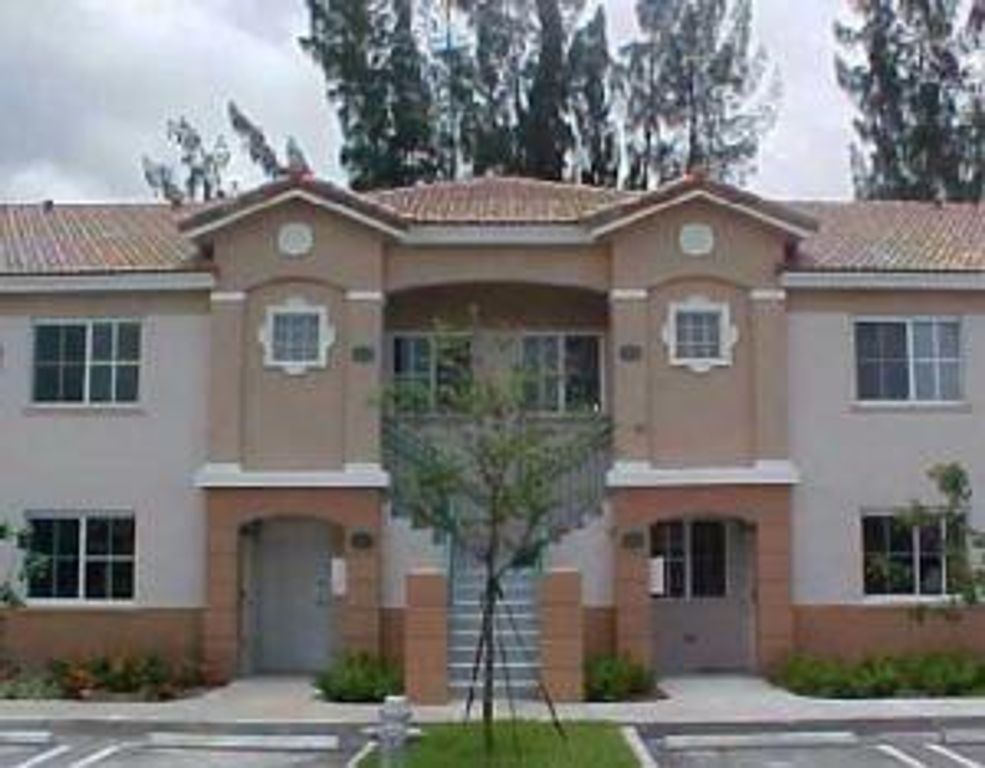 3504 Briar Bay Boulevard 205, West Palm Beach, FL 33411