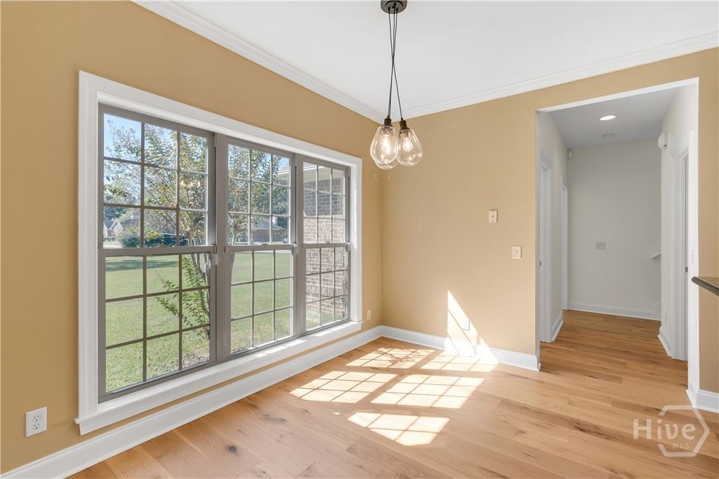 Image 19 of property listing at 75 Brigham Lane, Richmond Hill, GA 31324